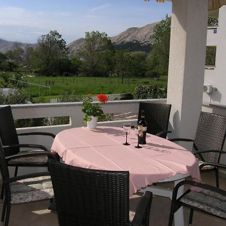 Apartments Biljana For Relaxing Holidays In Baska Exteriör bild